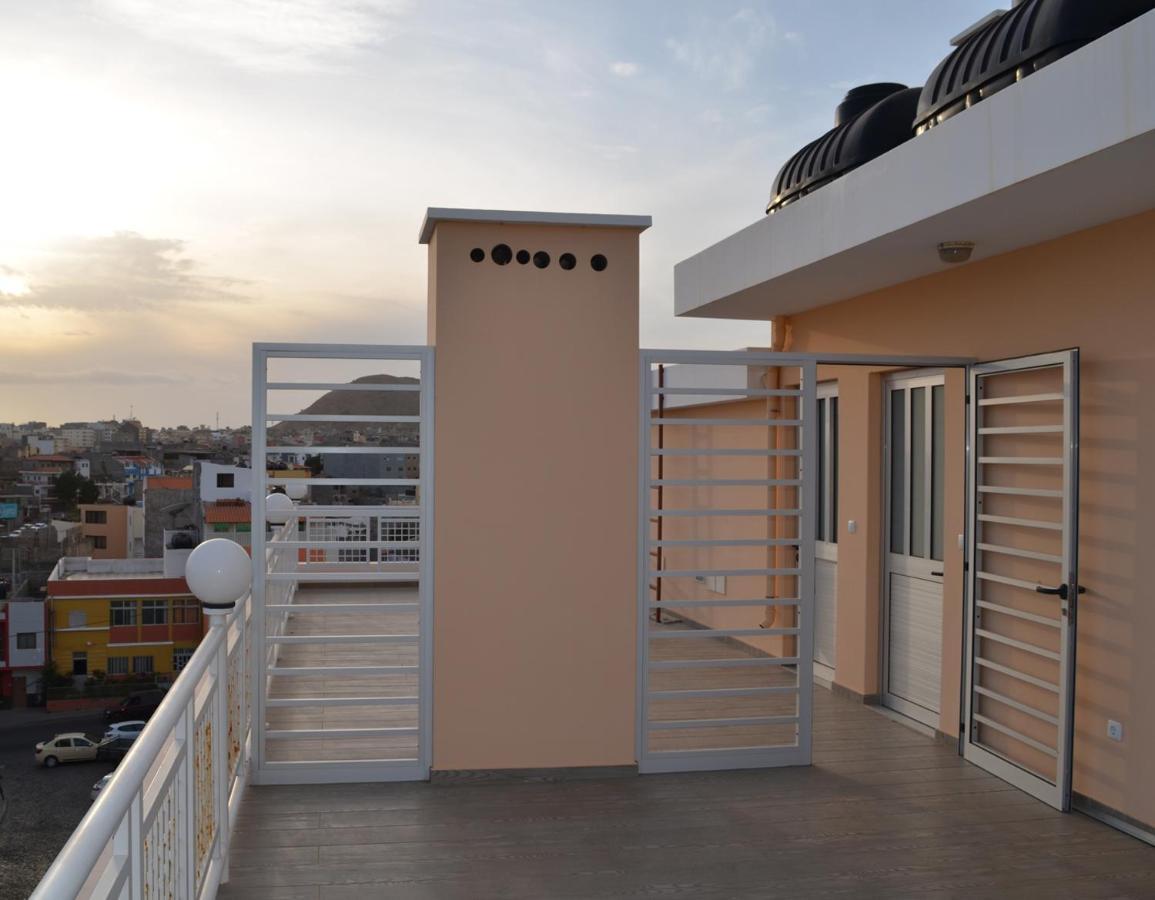 Delux Appartment برايا المظهر الخارجي الصورة